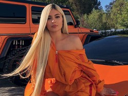 Kylie Jenner Ngaku Baru Pertamakali Makan Sereal Pakai Susu, Netizen Gemas