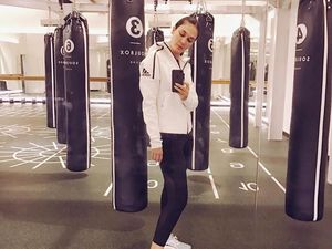 Digosipkan Putus dengan Reino Barack, Intip Gaya Olahraga Luna Maya