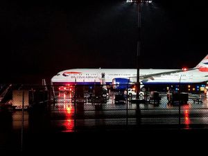 Penampakan Pesawat British Airways yang Mendarat Darurat di Kanada