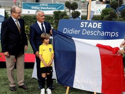 Stadion Didier Deschamps menggantikan nama stadion Marquet yang berlokasi di Cap dAil. Pelatih berusia 49 tahun itu tinggal di Cap dAil, kawasan Monaco, sejak 2001. (Foto: Eric Gaillard/Reuters)