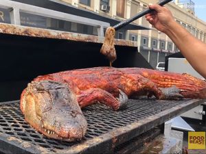 5 Daging Eksotik Pengganti Daging Sapi, Ada Celeng hingga Kaki Babi 5 Daging Eksotik Pengganti Daging Sapi, Ada Celeng hingga Kaki Babi