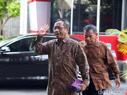 Cak Imin Optimis Mahfud Md Merapat ke Jokowi-Maruf