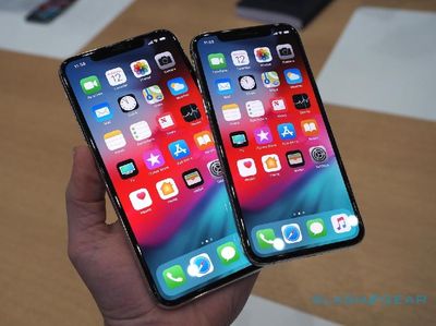 iPhone XS vs Ponsel Flagship Lainnya