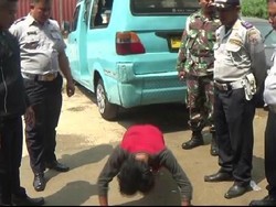 Hindari Razia, ABG Sopir Mikrolet Tabrak Petugas di Kalibata