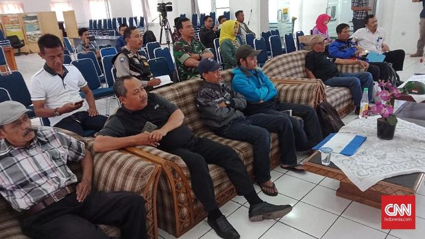 Polemik Rumah Eko Terkepung Tetangga, Ketiadaan IMB dan Fasum