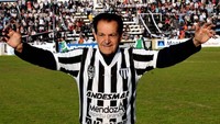 Victor Legrotaglie menjadi salah satu legenda sepakbola Argentina. Ada 66 gol yang dia cetak dari tendangan bebas. (Foto: Instagram @losandesdiario)