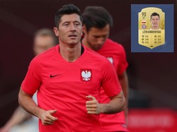 Tak ada yang harus diragukan dari Robert Lewandowski. Berulang kali memuncaki daftar topskorer Bundesliga, dia dibelai nilai 89 untuk shooting, 82 physical, plus 85 untuk dribbling. Kesimpulannya: finishing oke, giring bola juga oke. (ist.)