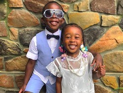 Momen Manis Saat Kakak dan Adik Saling Mendoakan