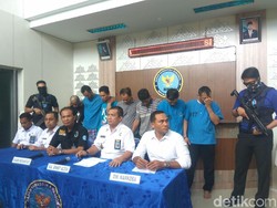 Nyambi Jadi Kartel Ganja 2 Ton, Manajer Kantor Pos Dapat Rp 4 Juta