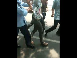 Pemuda Curi Taksi di Bandara Husein Sastranegara Bandung