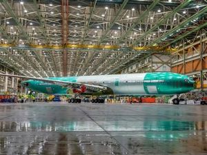 Foto: Calon Pesawat Bermesin Ganda Terbesar di Dunia