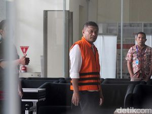 Kena OTT KPK, Bupati Busel Sultra Divonis 8 Tahun Penjara Kena OTT KPK, Bupati Busel Sultra Divonis 8 Tahun Penjara