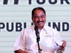 Kostum Ramah Lingkungan Dihadirkan di Malang Flower Carnival 2018