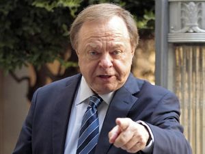 Harold Hamm, Anak Petani yang Jadi Raja Minyak di AS Harold Hamm, Anak Petani yang Jadi Raja Minyak di AS