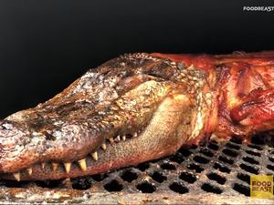 Wouw! Ada Buaya yang Dipanggang Utuh di Festival Kuliner Ini