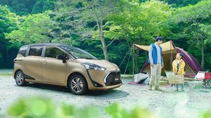 Wajah Baru Toyota Sienta