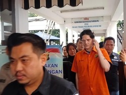 Ditangkap karena Narkoba, Ozzy Albar Menyesali Keteledorannya