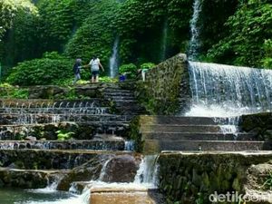 Air Terjun Benang Kelambu: Lokasi, Fasilitas, Tips Berkunjung Air Terjun Benang Kelambu: Lokasi, Fasilitas, Tips Berkunjung