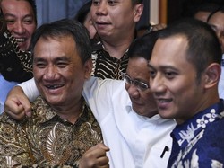 PSI: Tanya Andi Arief, Apa Rasanya Dirangkul Jenderal Kardus?