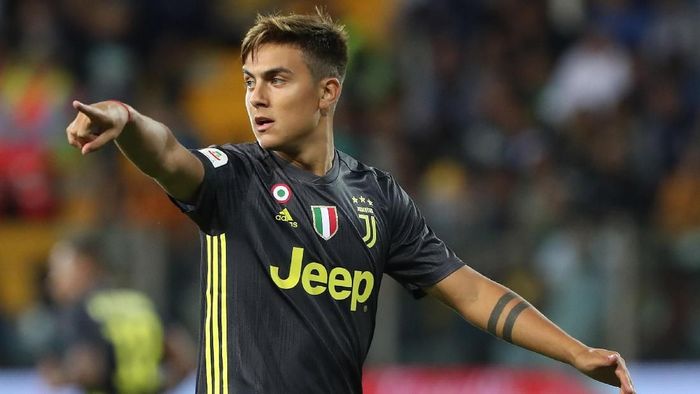 Paulo Dybala ingin dijadikan striker oleh pelatih Juventus Massimilano Allegri. (Foto: Marco Luzzani/Getty Images) Paulo Dybala ingin dijadikan striker oleh pelatih Juventus Massimilano Allegri. (Foto: Marco Luzzani/Getty Images)