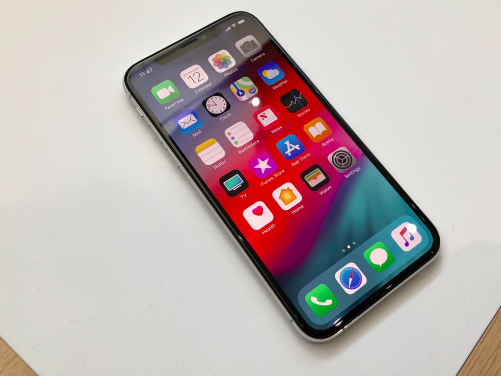 Edan! Pria Ini Beli iPhone XS Pakai Uang Koin Satu Bak Mandi Edan! Pria Ini Beli iPhone XS Pakai Uang Koin Satu Bak Mandi