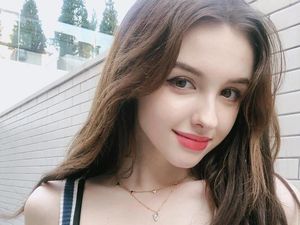 Cantiknya Elina, Selebgram dari Uzbekistan yang Mirip Barbie