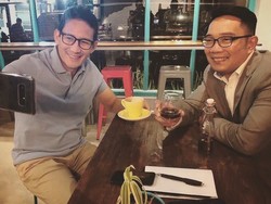 Ridwan Kamil Pamer Ngopi Bareng Sandiaga: Kami Damai-damai Saja