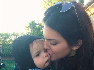 Ini Buktinya Kendall Jenner Dekat dengan Keponakan Tercinta