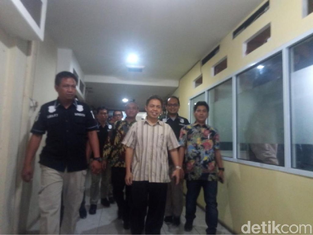 Nur Mahmudi Dicegah ke Luar Negeri 6 Bulan Nur Mahmudi Dicegah ke Luar Negeri 6 Bulan