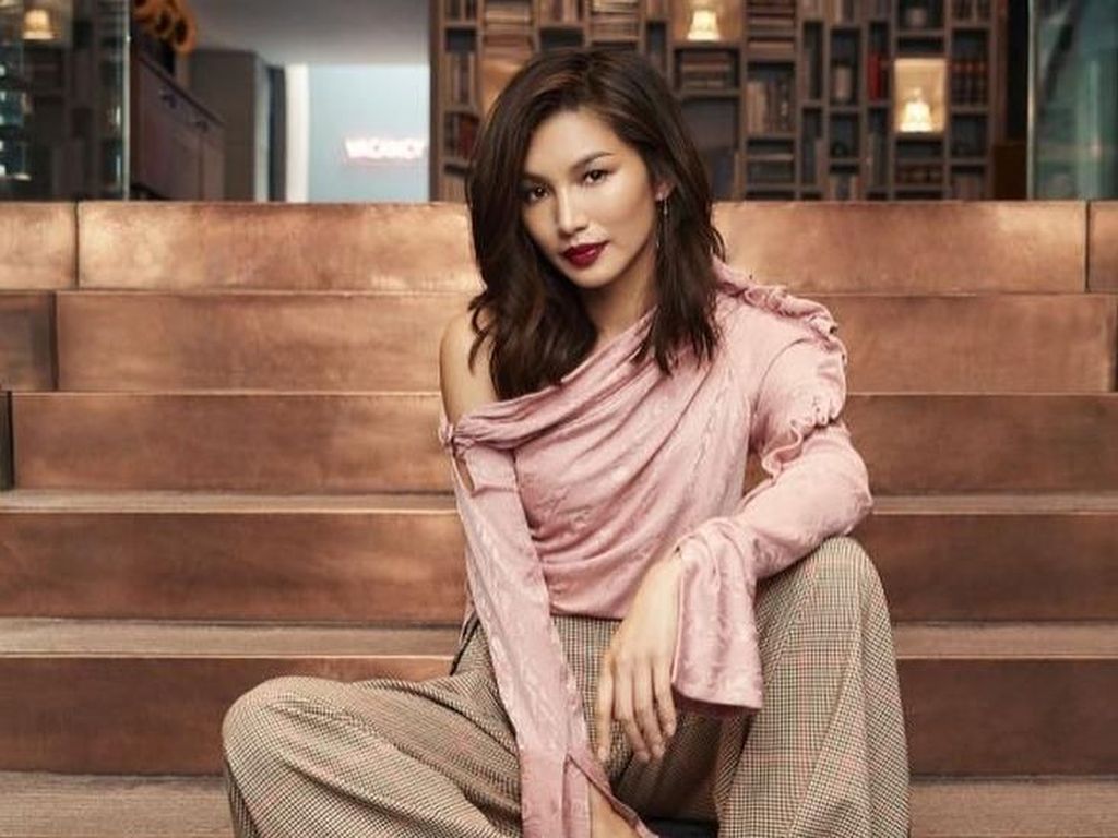 10 Fakta Menarik Gemma Chan, Si Cantik Astrid di Film Crazy Rich Asians 10 Fakta Menarik Gemma Chan, Si Cantik Astrid di Film Crazy Rich Asians