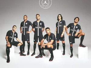 Wajah-wajah Takut Pemain PSG Saat Kena Prank Halloween