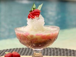 Segarnya Toge Panyabungan, Es Khas Sumatera Utara Berisi Lupis