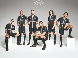 Para pemain PSG bergaya dengan jersey terbaru hasil kombinasi dengan Air Jordan. (Instagram @PSG_Inside)