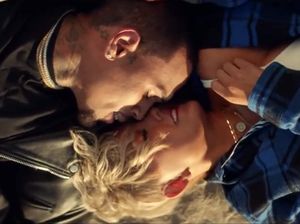 MV Overdose Agnez Mo dan Chris Brown, Netter: Ciuman Berapa Kali?