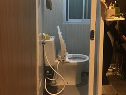 Kloset Duduk vs Jongkok, Mana yang Dianjurkan dalam Islam dan Kesehatan?