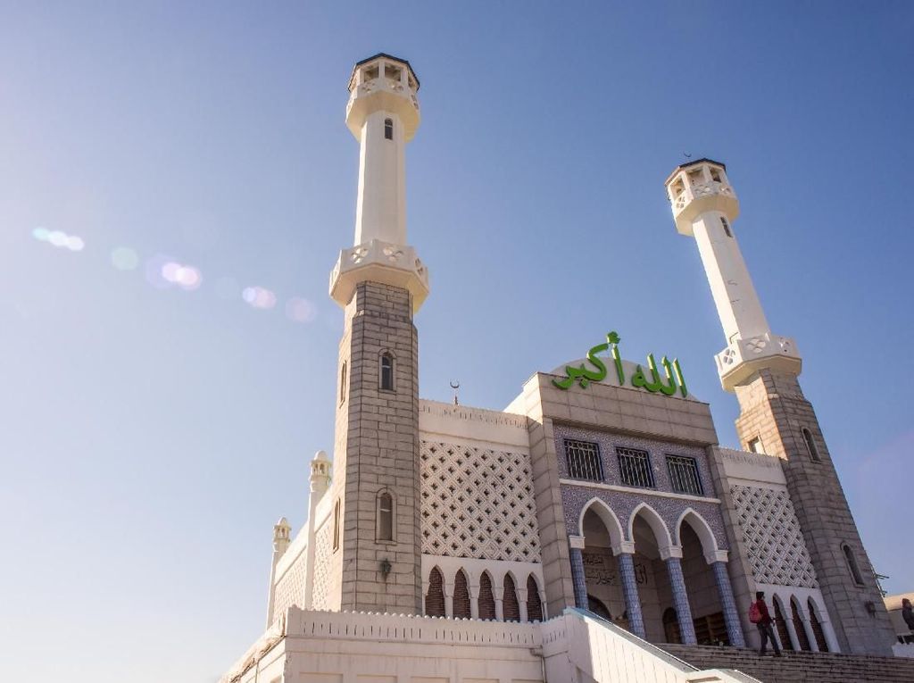 Halal Tour Korea: Masjid Itaewon Seoul Halal Tour Korea: Masjid Itaewon Seoul