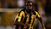 Gael Kakuta bermain di Liga China pada Januari 2017 dengan kostum Hebei China Fortune. Kakuta sempat menjalani masa pinjaman ke Deportivo La Coruna dan Amiens SC sebelum akhirnya dikontrak Rayo Vallecano pada Juli 2018. (Foto: Dean Mouhtaropoulos/Getty Images)