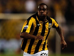 Gael Kakuta bermain di Liga China pada Januari 2017 dengan kostum Hebei China Fortune. Kakuta sempat menjalani masa pinjaman ke Deportivo La Coruna dan Amiens SC sebelum akhirnya dikontrak Rayo Vallecano pada Juli 2018. (Foto: Dean Mouhtaropoulos/Getty Images)