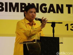 Tak Mau Sama dengan PKS, Airlangga Larang Golkar Negative Campaign Tak Mau Sama dengan PKS, Airlangga Larang Golkar Negative Campaign