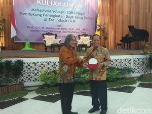 Menristekdikti: Kampus Tidak Boleh Untuk Berpolitik Praktis