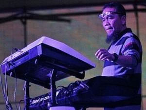 Neno Warisman Kenang Debby Nasution, Sosok Guru Sejati