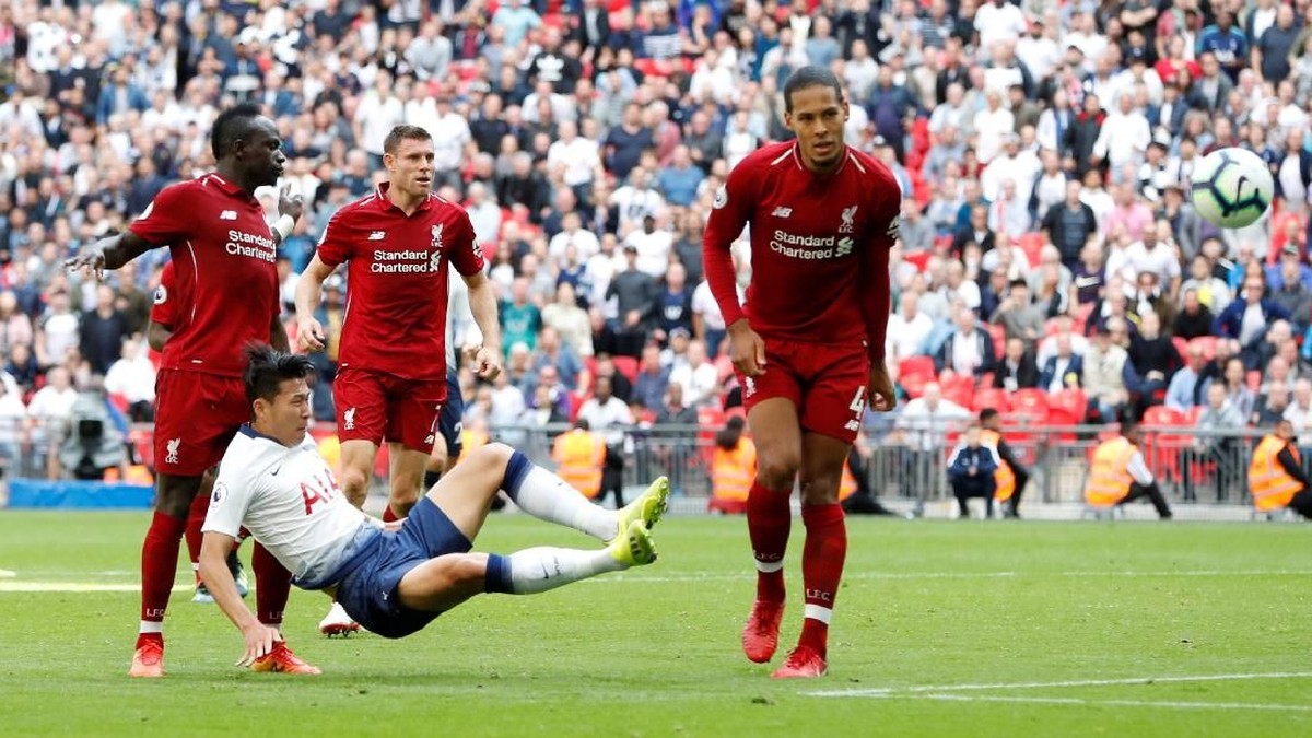 Liverpool saat berhadapan dengan Tottenham Hotspur. (Foto: Paul Childs/Action Images via Reuters)