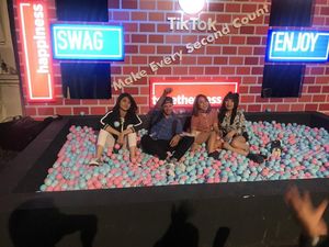 Kreator Video Kumpul dan Sharing di TikTok Gala Indonesia