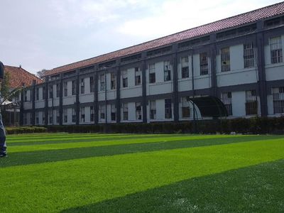 Foto: Saung Dibongkar, Lapangan Futsal Didirikan di LP Sukamiskin