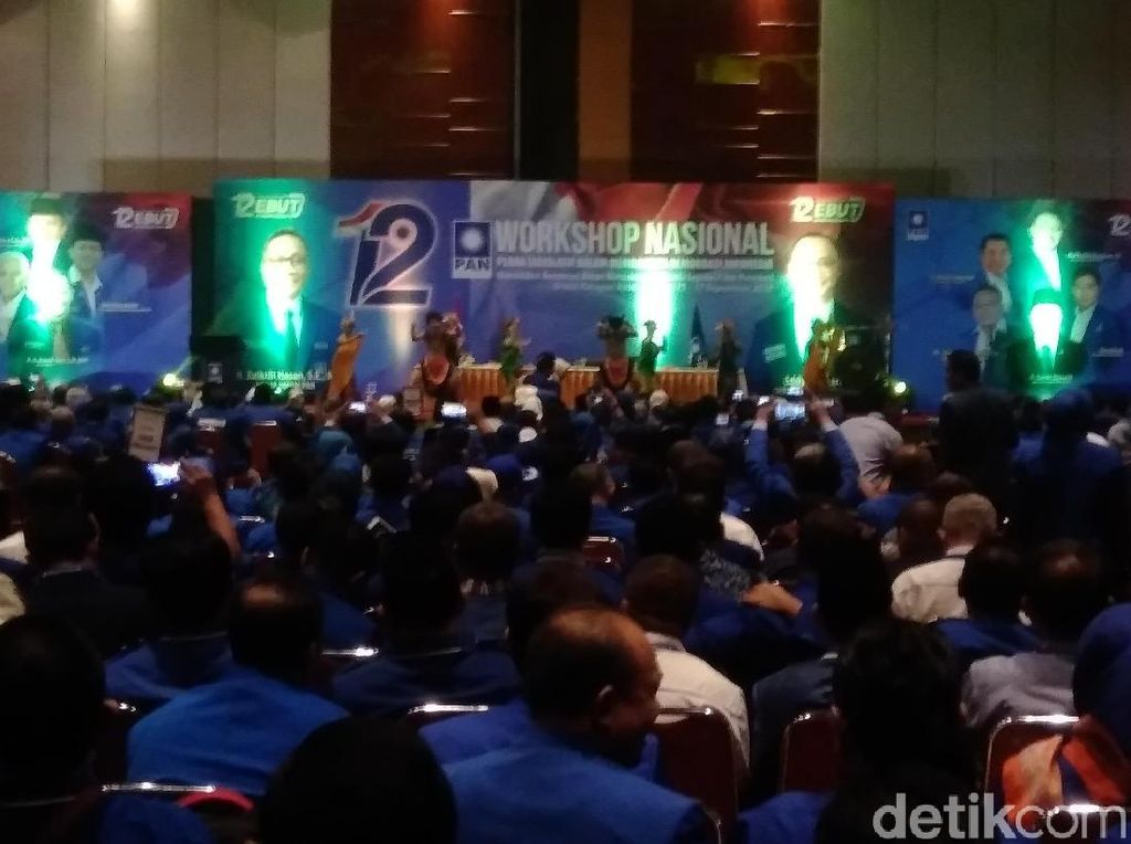 Capaian Signifikan, PAN Diprediksi Polmark Lolos ke Senayan Capaian Signifikan, PAN Diprediksi Polmark Lolos ke Senayan