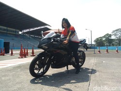 Dilla Harap Ada Kelas Balap Motor Khusus Wanita