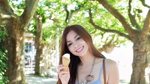 Calon Istri Idaman! Tak Hanya Cantik, Sandra Olga Juga Hobi Masak