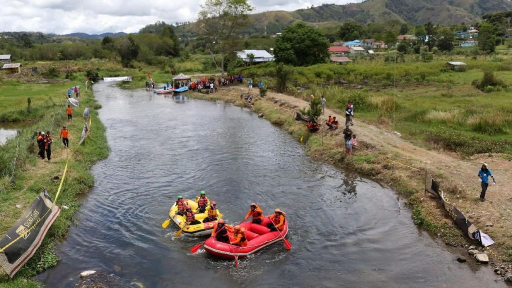 Foto: Rafting Seru di Kaki Gunung Leuser Foto: Rafting Seru di Kaki Gunung Leuser