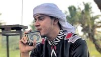 Kenalan dengan Salim Bahanan, Hafidz Ganteng yang Pesonanya Bikin Adem