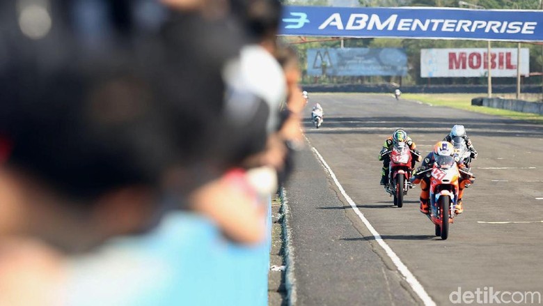 Indonesia CBR Raceday (Foto: Grandyos Zafna) Indonesia CBR Raceday (Foto: Grandyos Zafna)